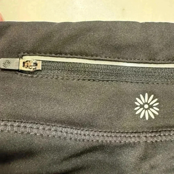 Tangerine athletic skort black with built in shorts. Back waist zip size Large - Picture 5 of 8